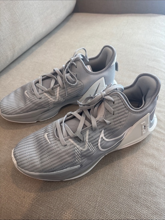 Nike Other - Nike LeBron Witness Basketball Shoes